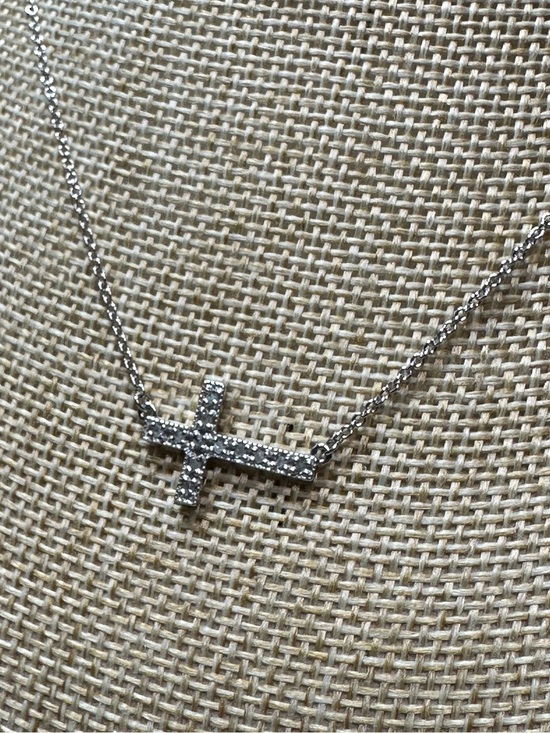 Jewelry - Silver .925 Crystal Cross Pendant Necklace Dainty & Delicate